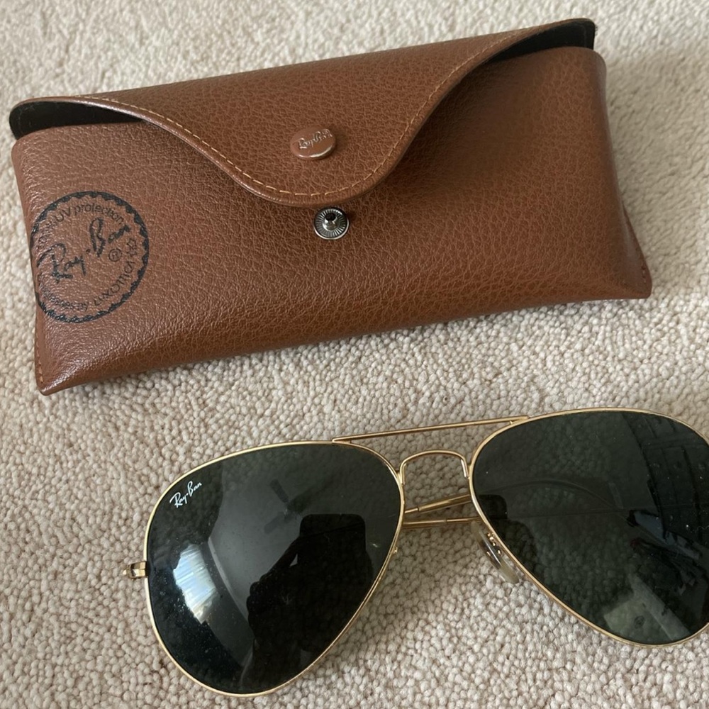 Womens Black + Gold Aviator Ray bans